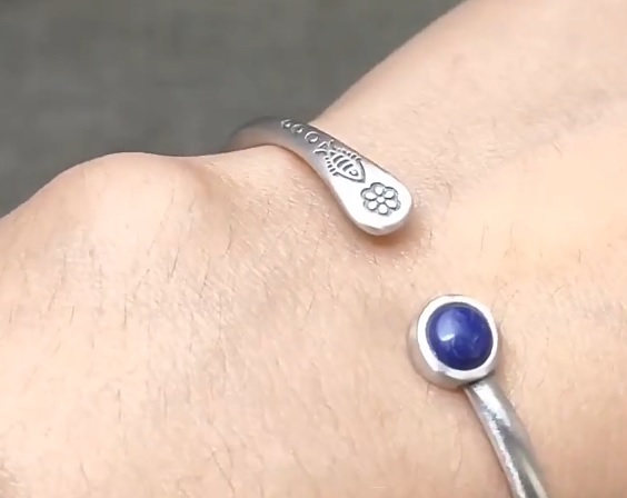 Women's Thin Sterling Silver Bracelet Women's Thin Sterling Silver Bracelet